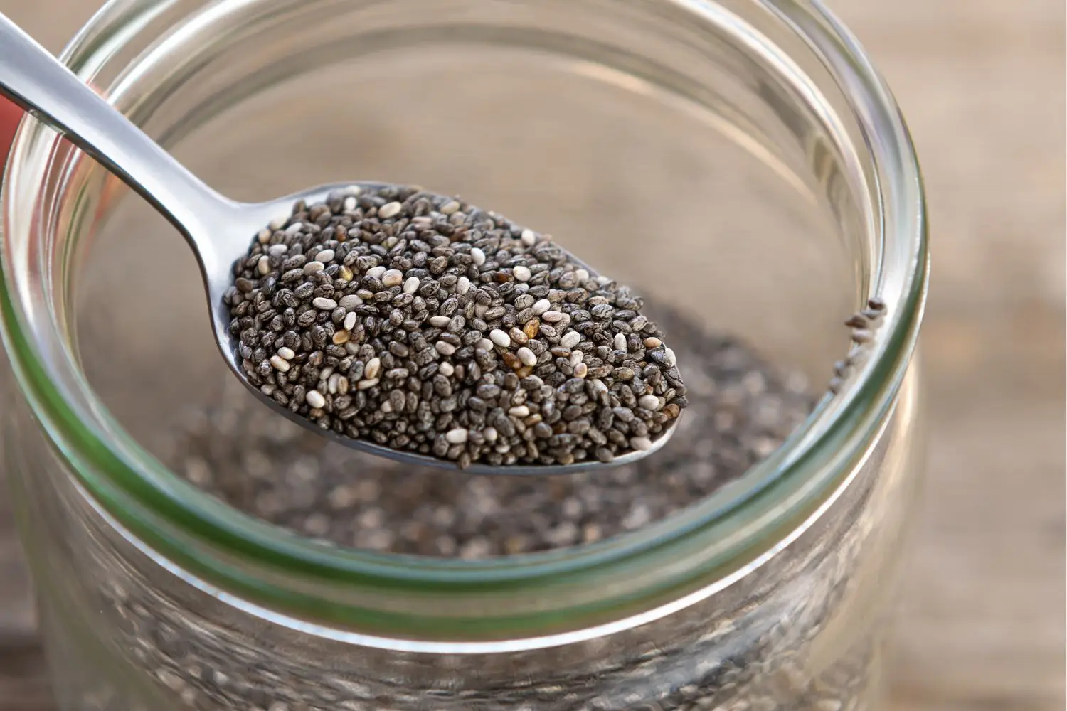 Rimedi naturali contro la stitichezza: quando è meglio usare semi e fibre specifiche Rimedi naturali contro la stitichezza: quando è meglio usare semi e fibre specifiche