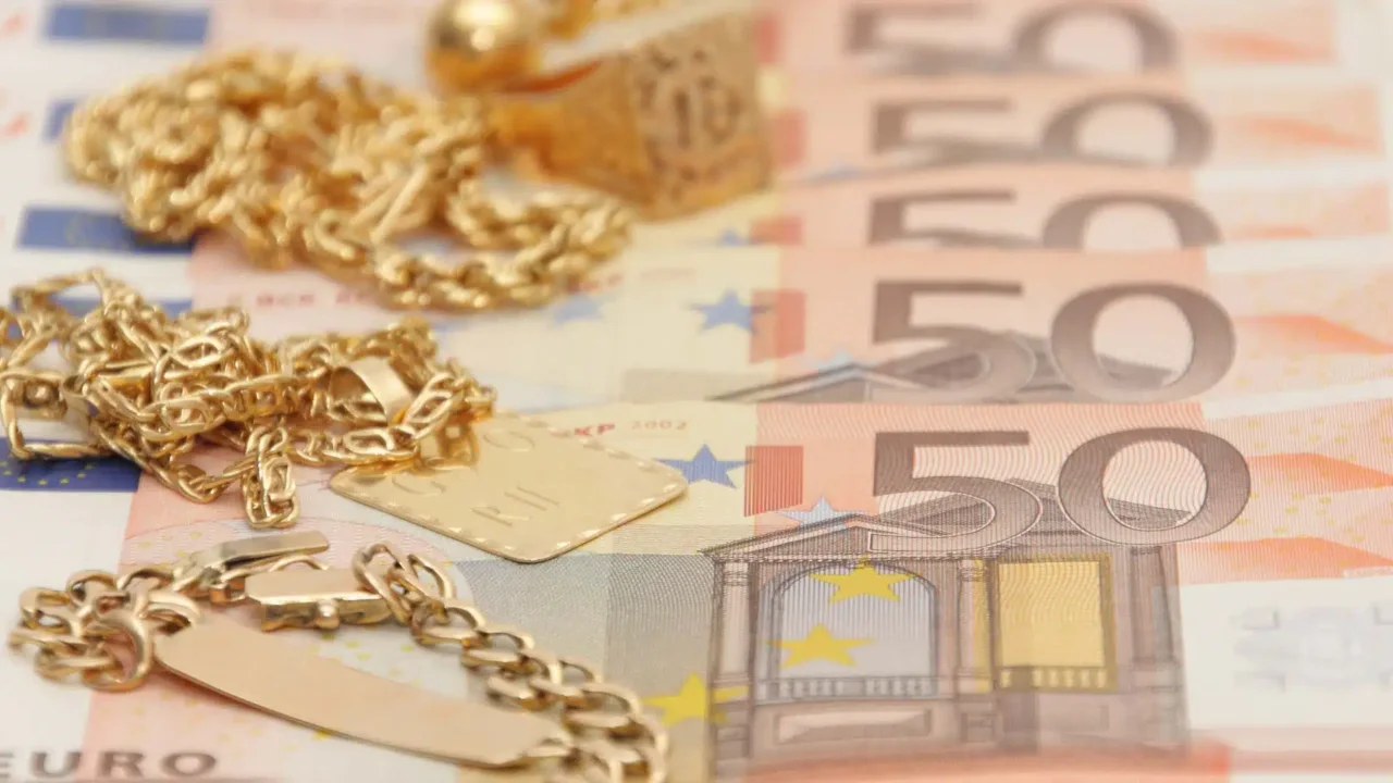 Oro vecchio: quando conviene vendere e quali sono le strategie migliori oggi Oro vecchio: quando conviene vendere e quali sono le strategie migliori oggi