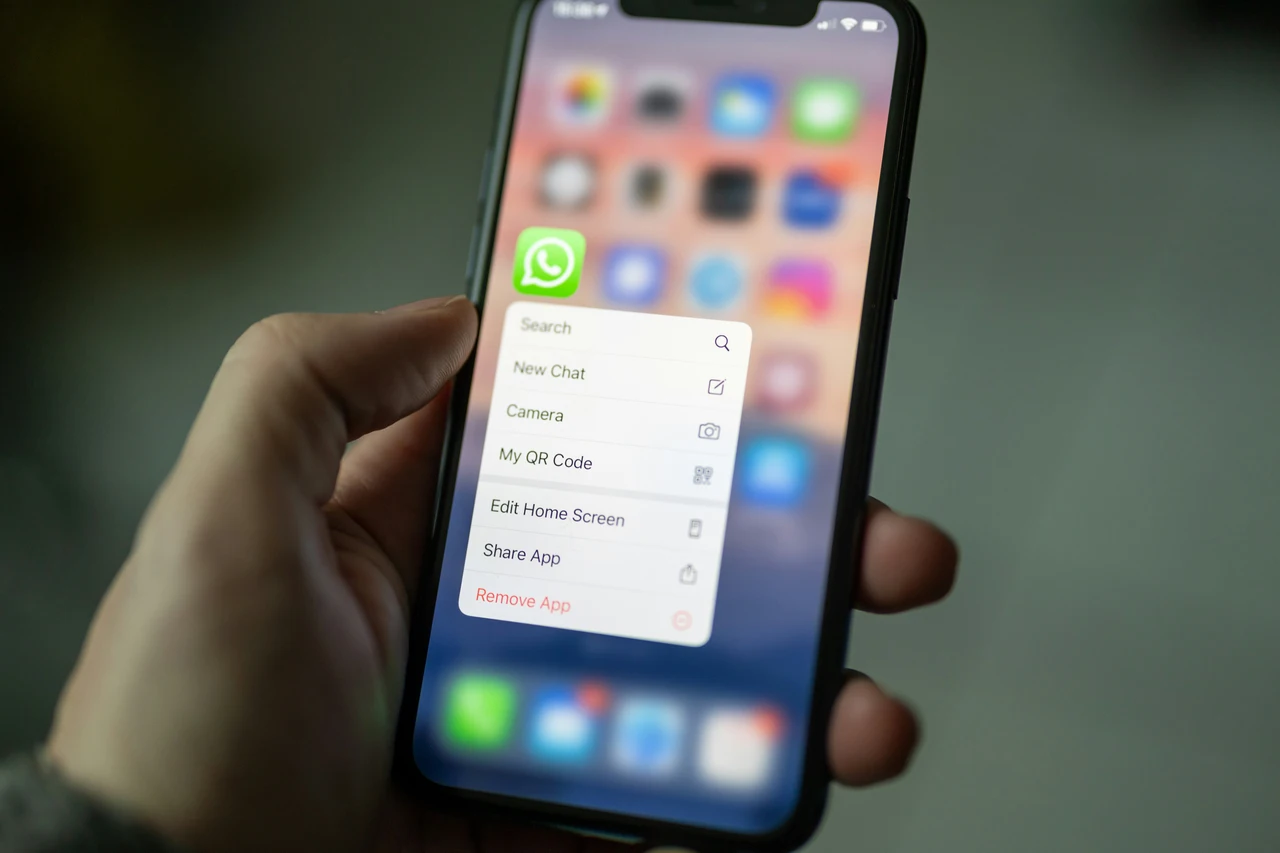 Come migliorare la sicurezza delle tue conversazioni WhatsApp con una semplice impostazione Come migliorare la sicurezza delle tue conversazioni WhatsApp con una semplice impostazione